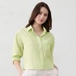 Banana Republic Factory Size M Puckered Cropped Shirt Top Lime Fizz Seersucker